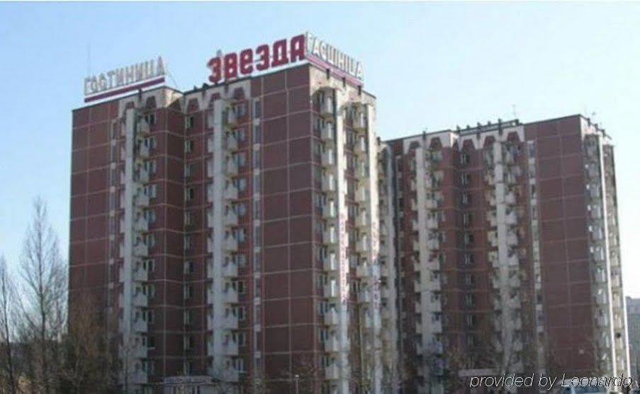 Zvezda Hotel Минск Екстериор снимка