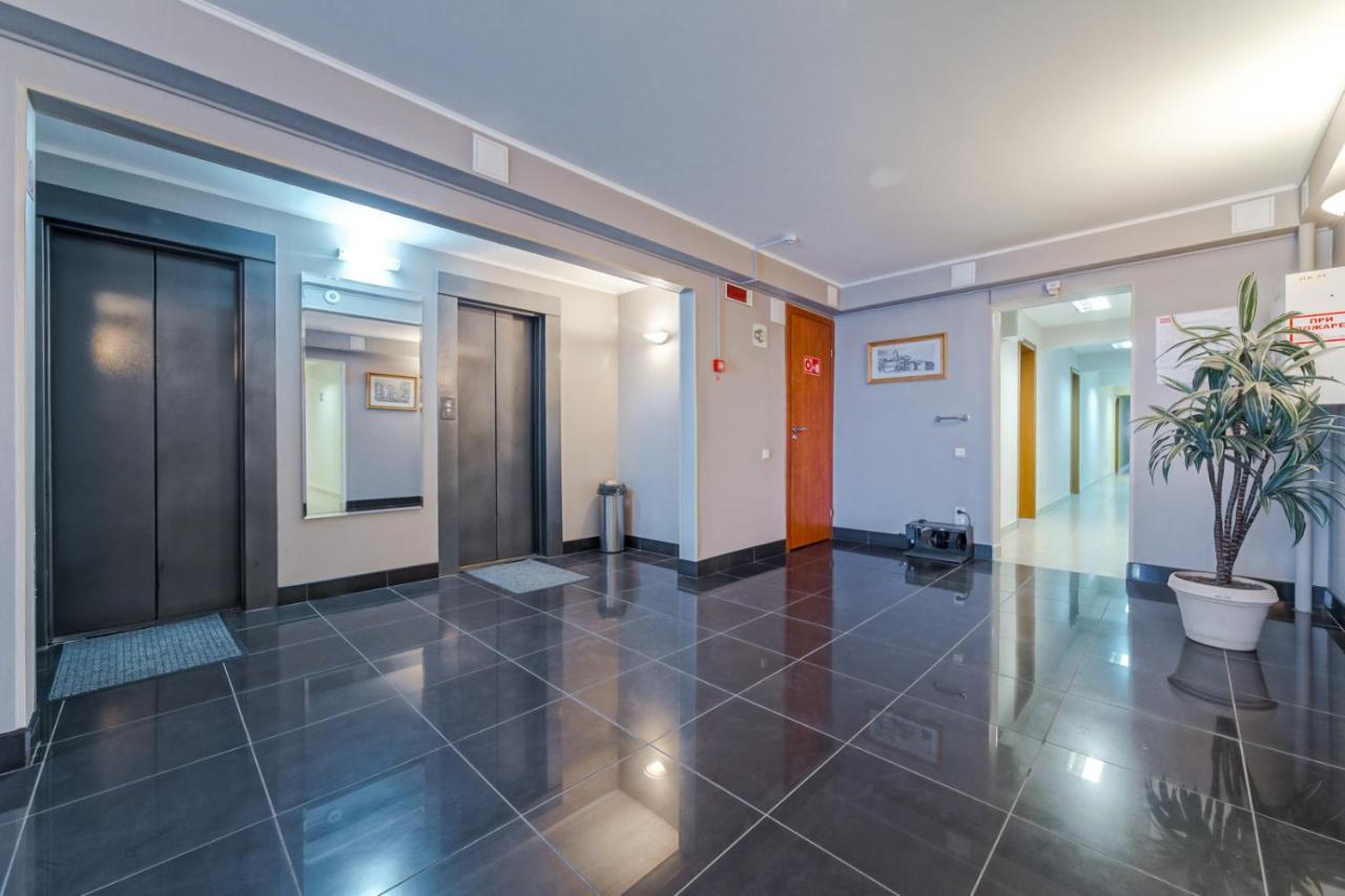 Zvezda Hotel Минск Екстериор снимка