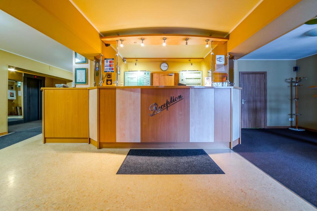 Zvezda Hotel Минск Екстериор снимка